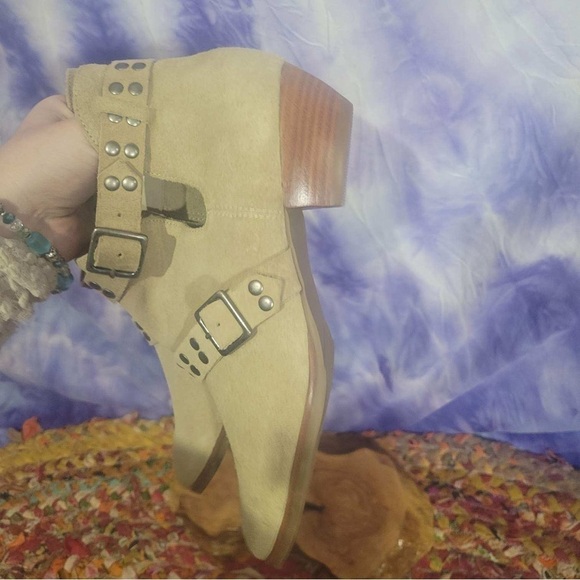 NWOT Free People Women’s Tan Suede Leather Booties Matisse Neil Western Size 9M - Picture 5 of 12